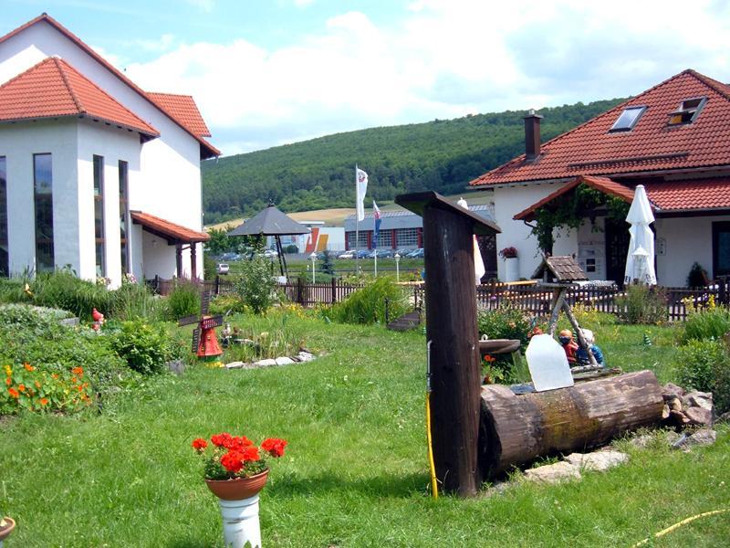 Sulzfeld  Hotel Fasold מראה חיצוני תמונה