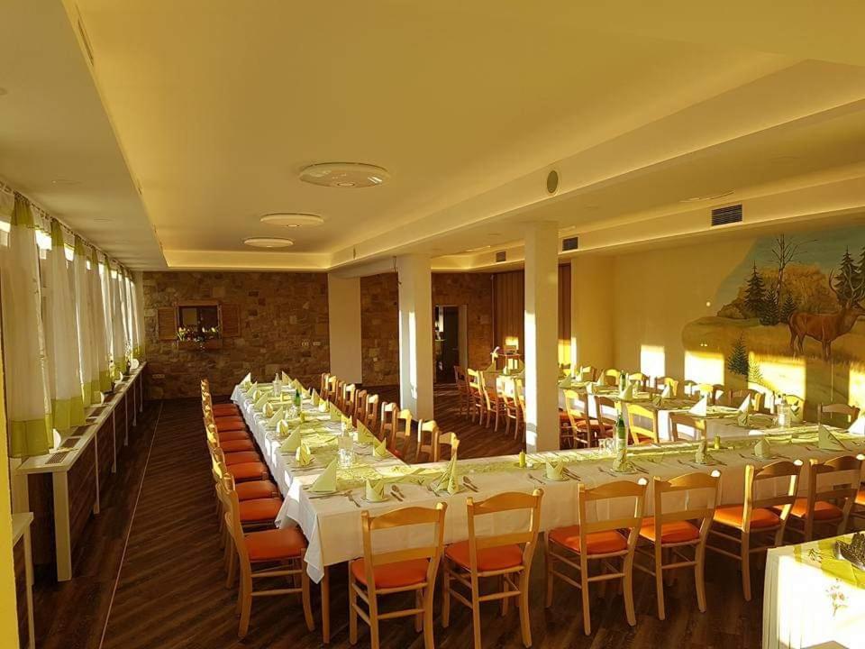 Sulzfeld  Hotel Fasold מראה חיצוני תמונה